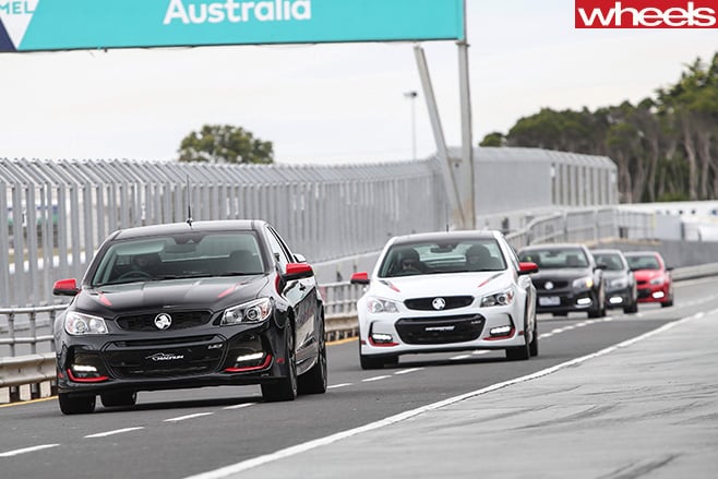 2017-Holden -Commodore -limited -editions -drive
