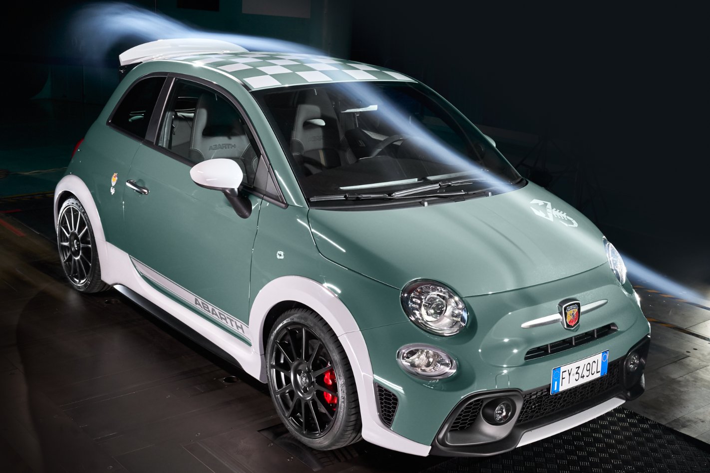 2020 Abarth 695 70th Anniversario