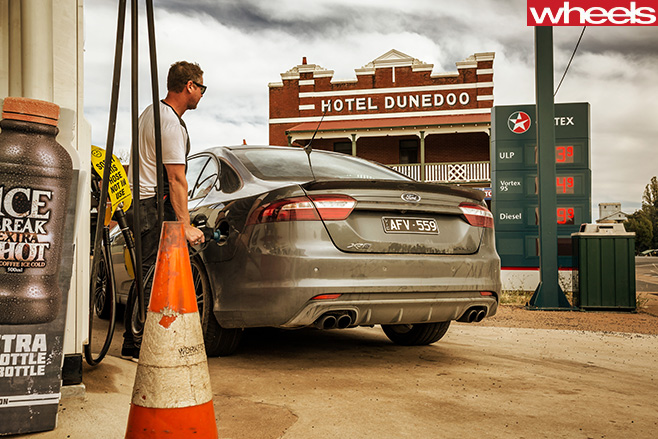 Ford -Falcon -XR8-Sprint -rear -petrol -bowser