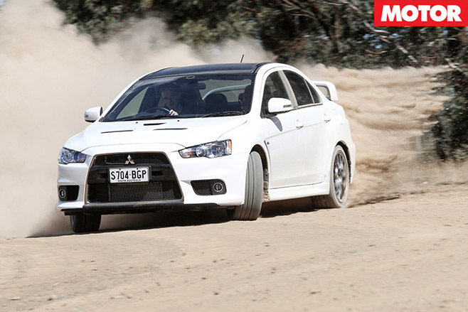 Best -Performance -Car -Newcomer -of -2016-BMW-M2-embed