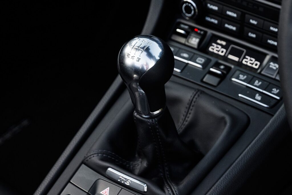 Manual transmission