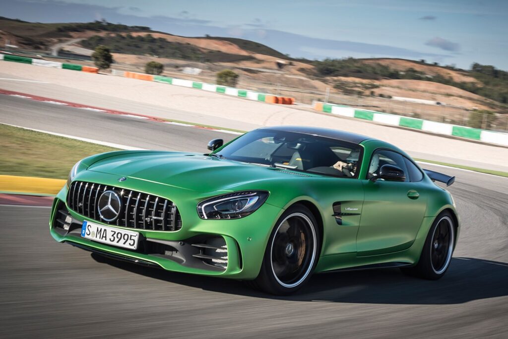 Mercedes-AMG GT R