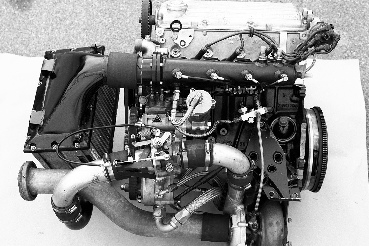 Porsche 924 Carrera GT enngine