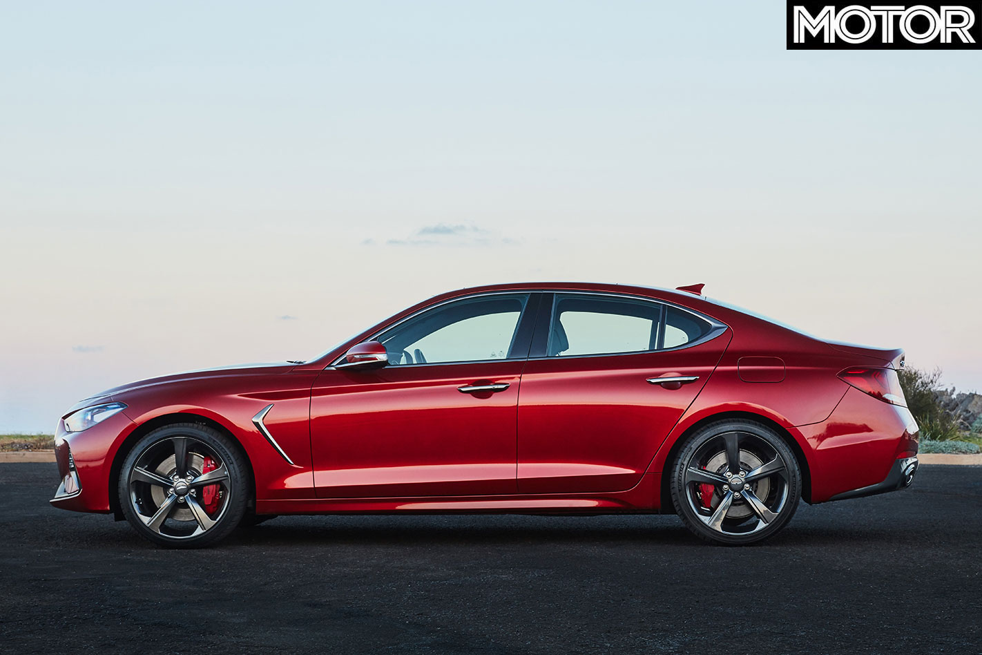 Hyundai Genesis G70 side view
