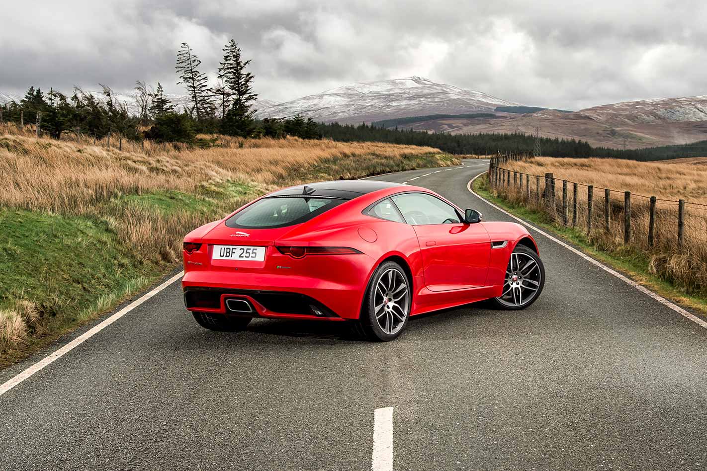 2018 Jaguar F-Type four-cylinder static