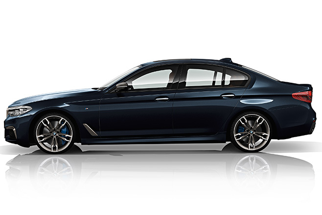 2018 BMW M550d xDrive side