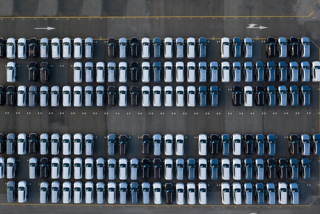 coronavirus hits car industry