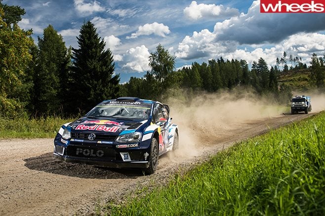 WRC Polo vs Truck