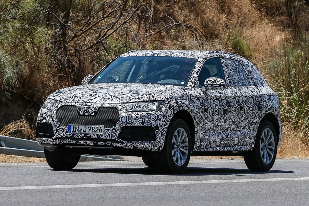 2016 Audi Q5 spy pics