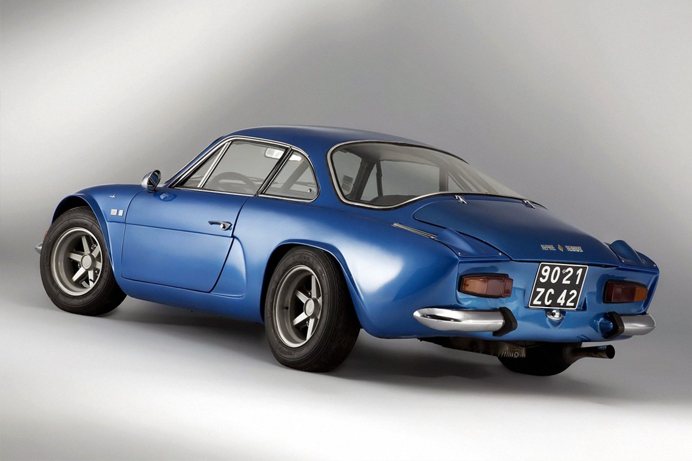 Minichamps 1:43 Renault Alpine A110 Year 1963 to 1937 red