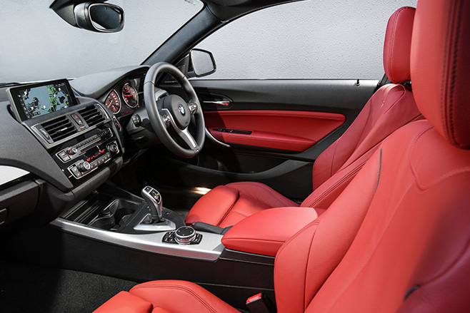 BMW-M240i -interior