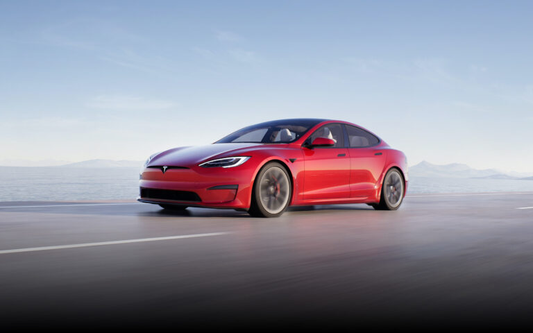2021 Tesla Model S Plaid