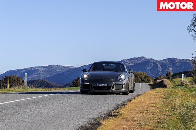 Porsche GT3 driving