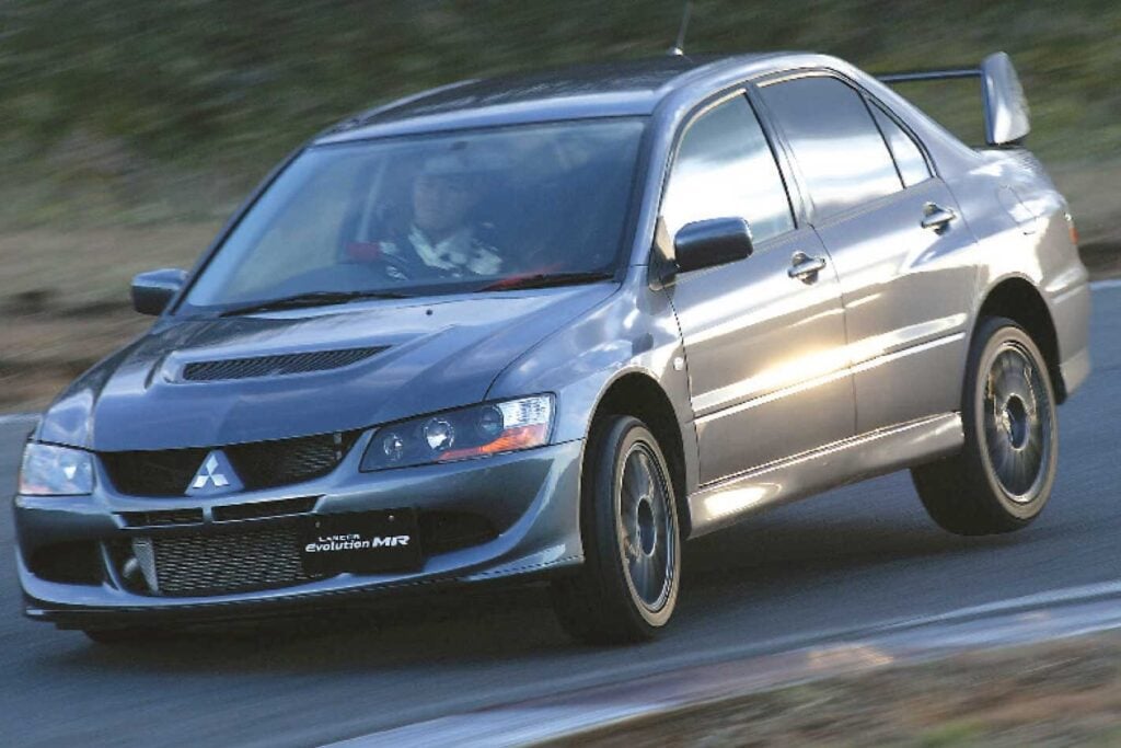 2004 Mitsubishi Lancer Evolution VIII MR review classic MOTOR