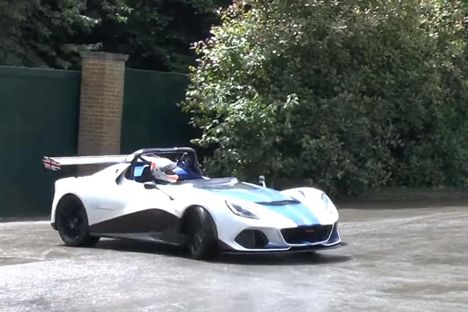 Goodwood skids Lotus 3-Eleven