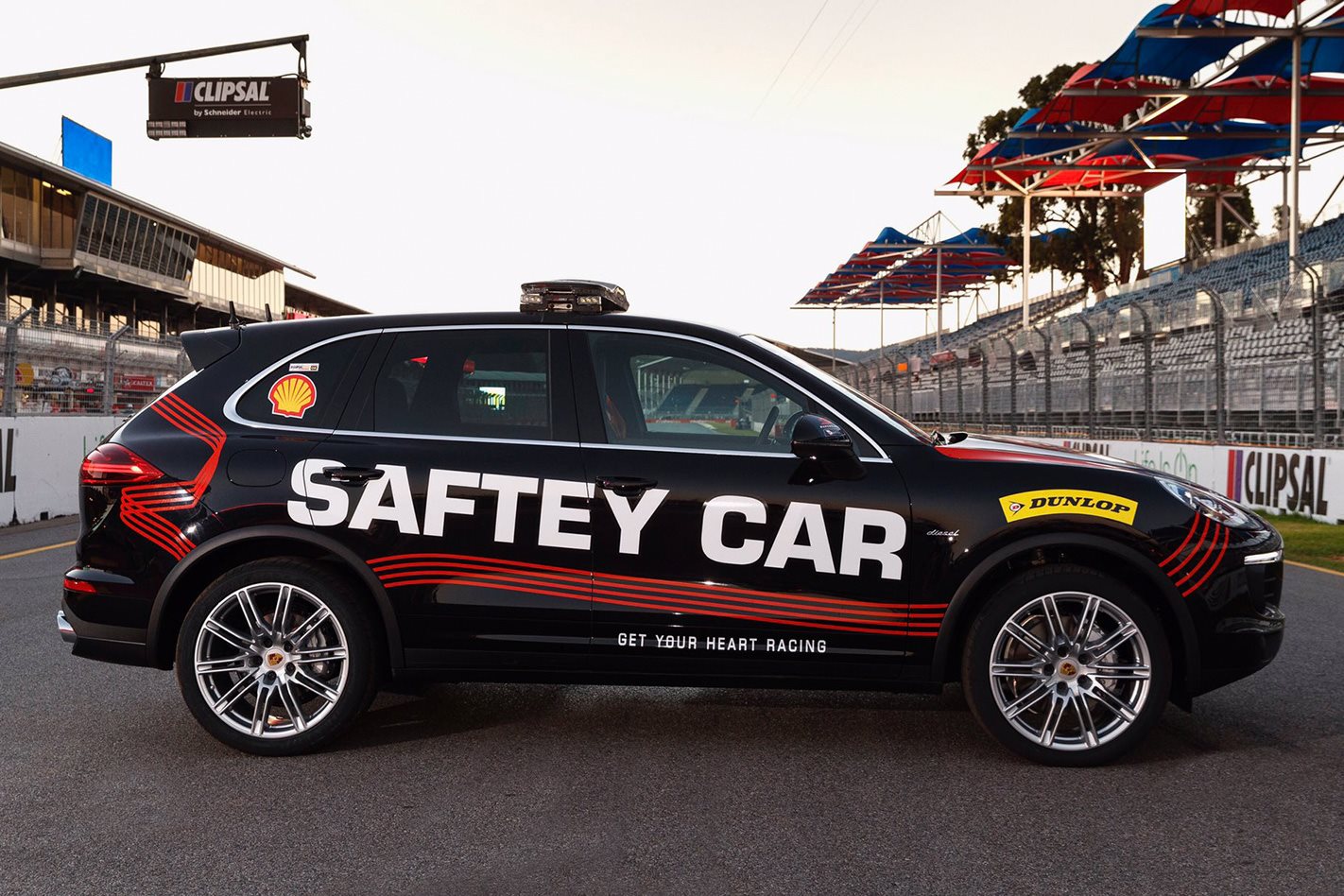 Porsche to supply Supercars Saftey car