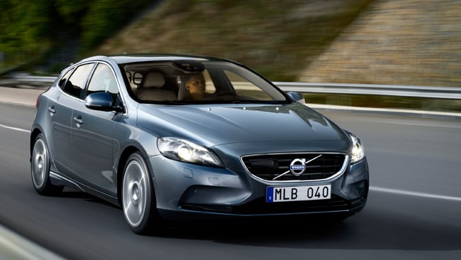 Volvo releases pedestrian air bags