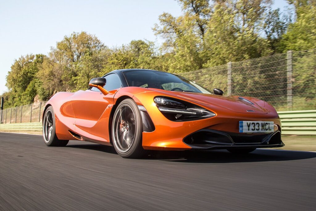 2017 McLaren 720S drive