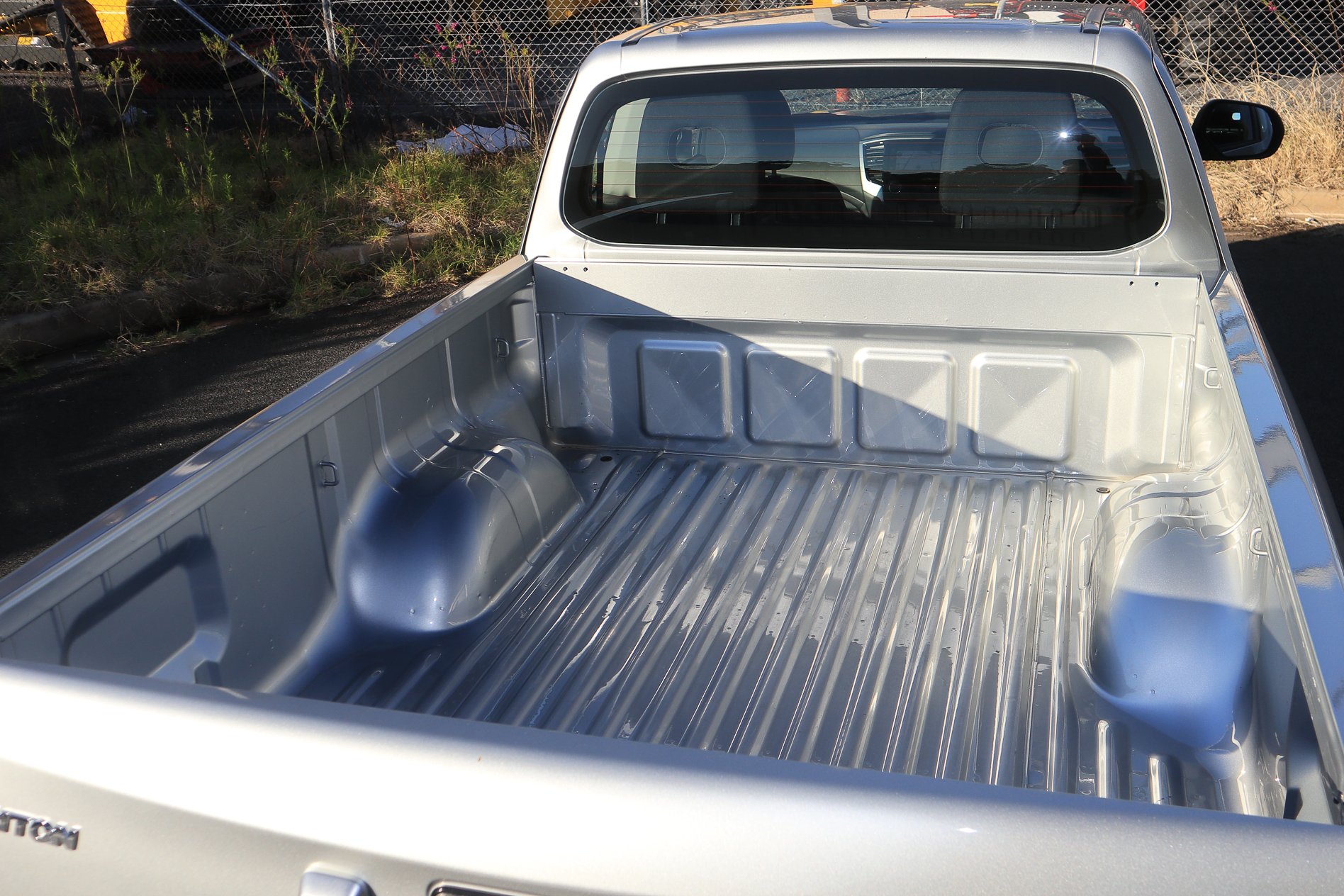 Mitsubishi Triton crew cab 2019