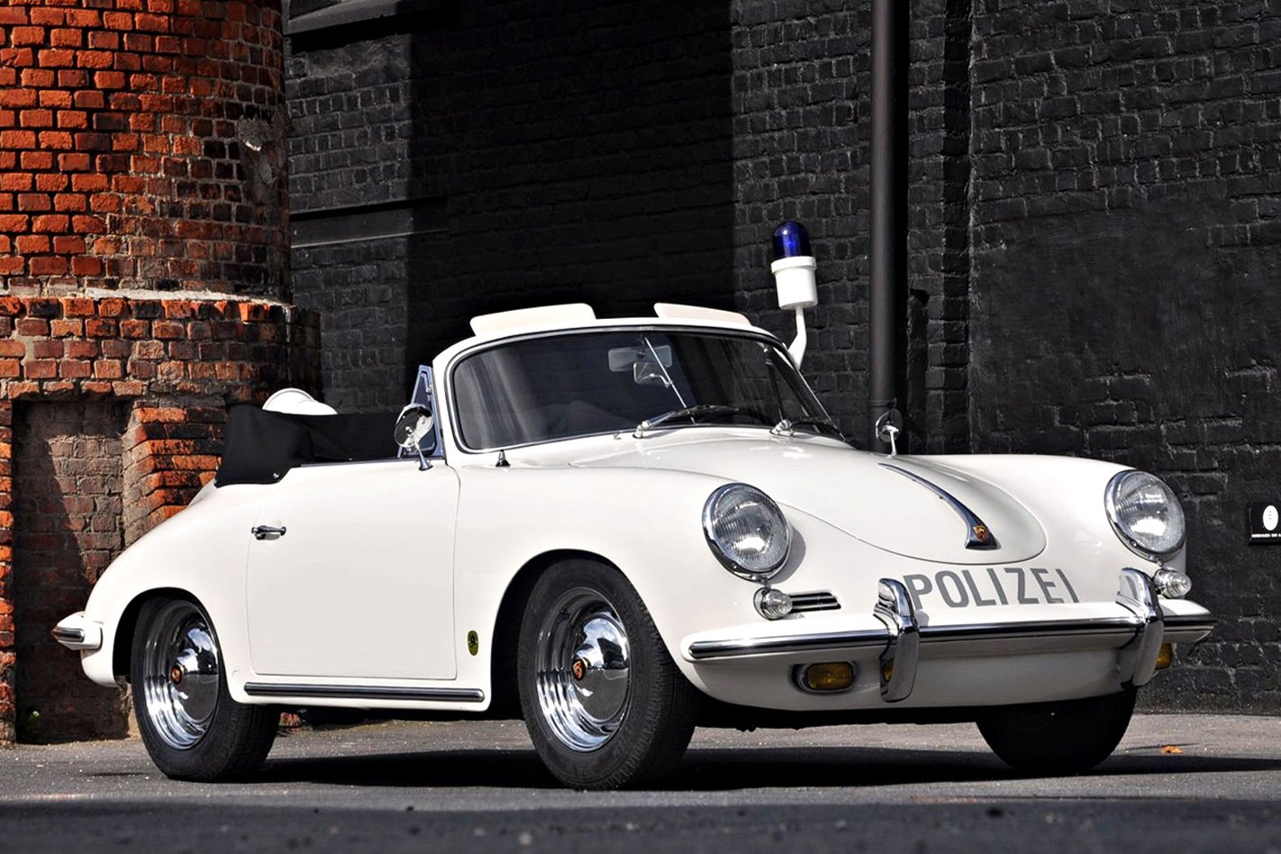 Porsche 356B Cabriolet police