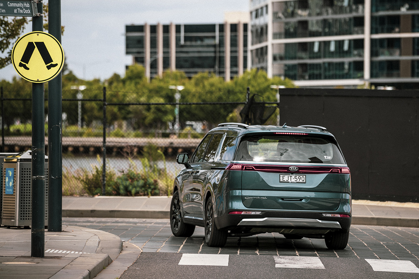 2021 Kia Carnival Platinum 3.5L Petrol Australia