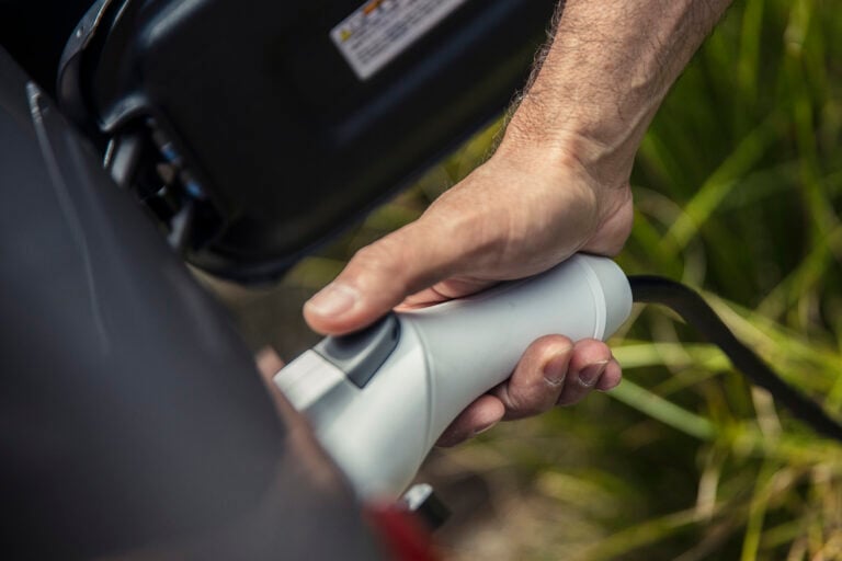 electric vehicle plug