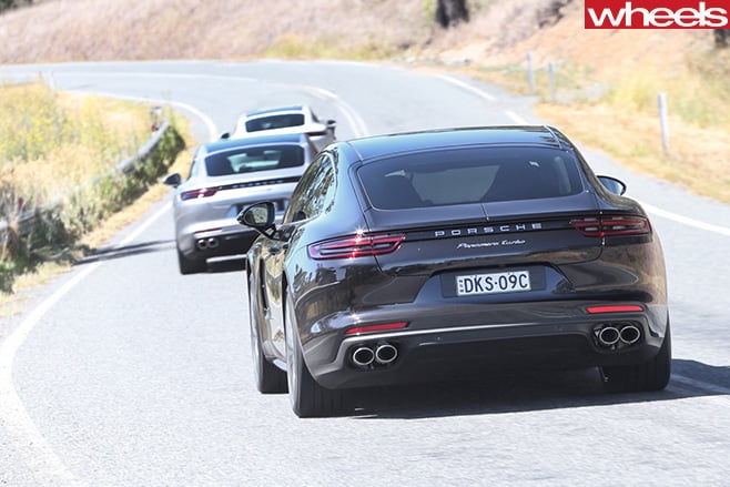 2017-Porsche -Panamera -group -driving