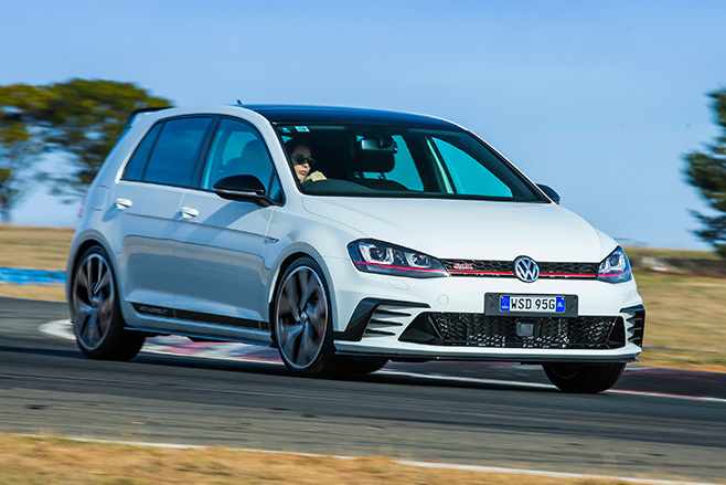 Volkswagen Golf GTI