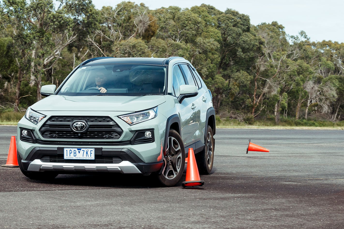 Toyota RAV4 fails moose test