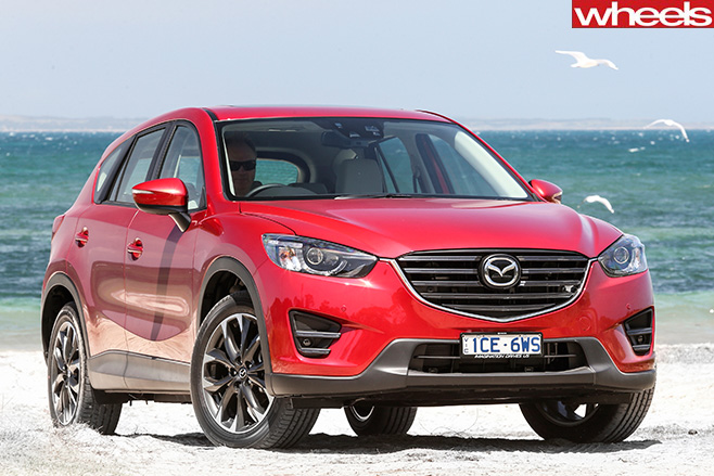 Mazda -CX-5-at -beach