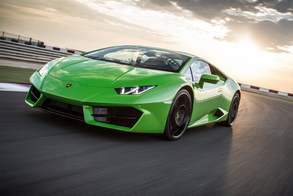 Next Lamborghini Huracan will be a plug-in hybrid