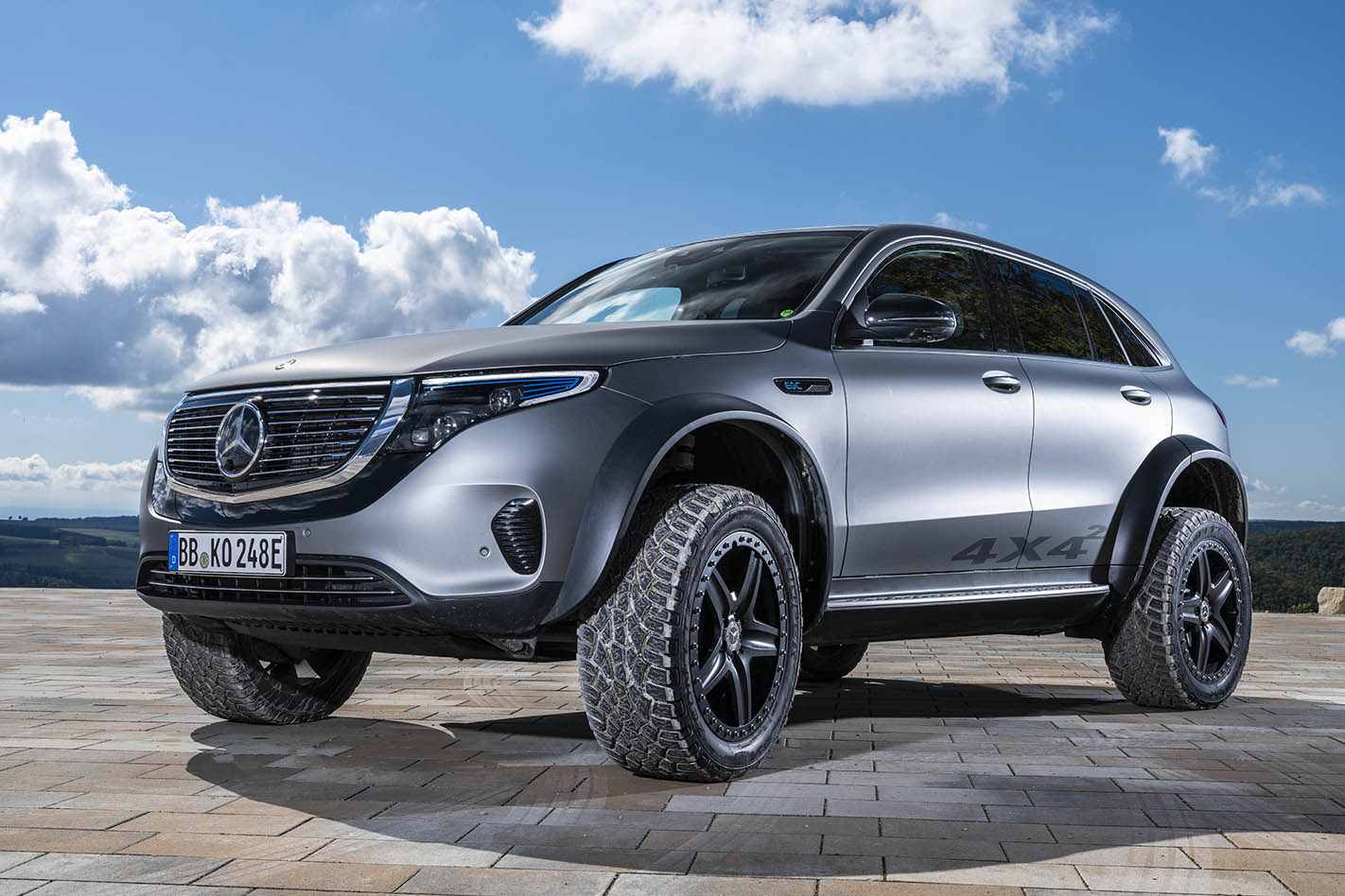 mercedes-benz EQC 4X42