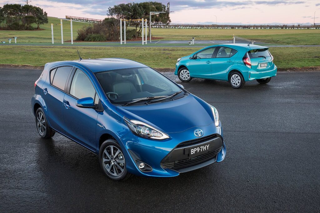2018 Toyota Prius c price and features