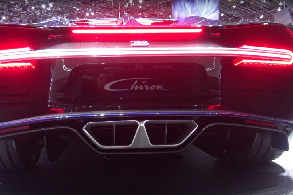 Bugatti Chiron’s quad-turbo W16 exhaust sound