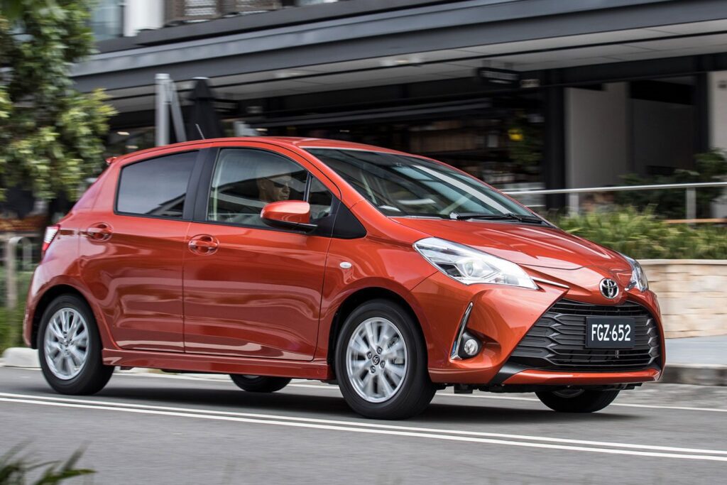 2017 Toyota Yaris ZR