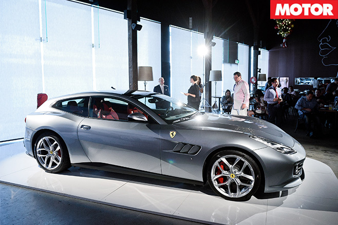Ferrari GTC4 Lusso T side