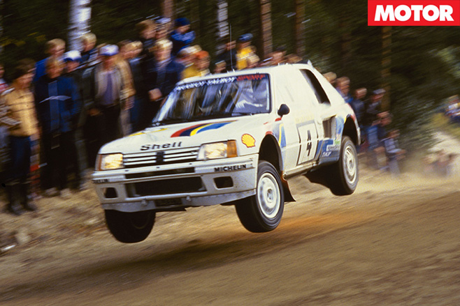 Peugeot 205 T16 jump
