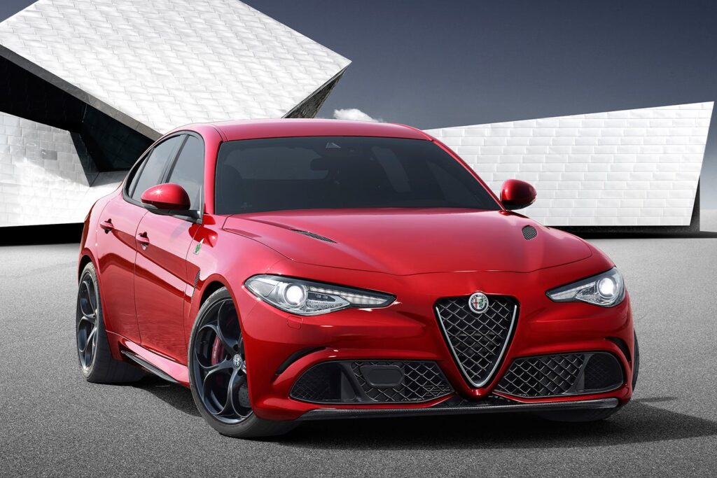 Alfa Romeo Giulia revealed