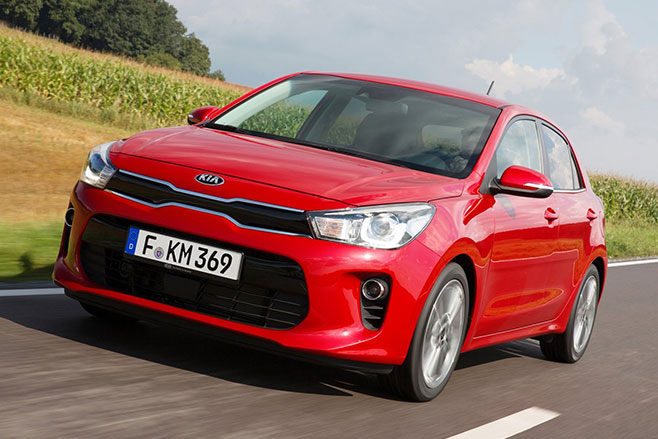 2017 Kia Rio driving