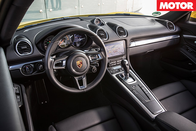 Porsche -718-Cayman -S-vs -Audi -TT-RS-5