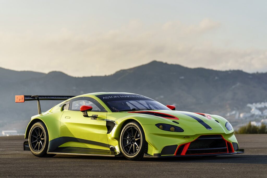 2018 Aston Martin Racing GTE front