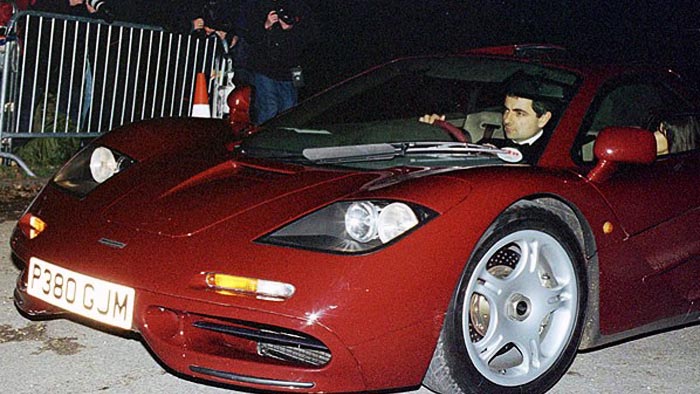 Rowan Atkinson crashes McLaren F1