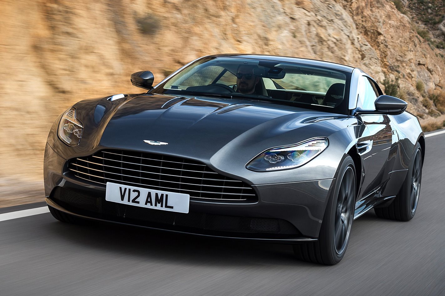 Aston Martin DB11