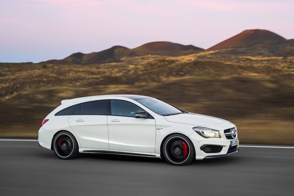 Mercedes-Benz CLA 45 AMG Shooting Brake