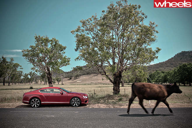 2013-Bentley -Continental -GT-parked -road