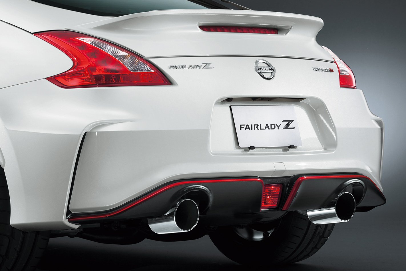 2018 Nissan 370Z Nismo rear