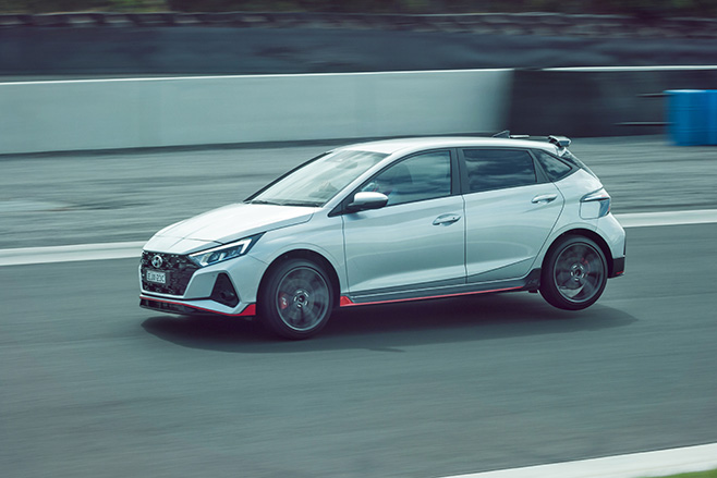 Hyundai i20 N on track