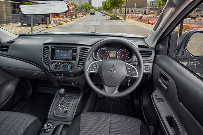 2017 Mitsubishi Triton