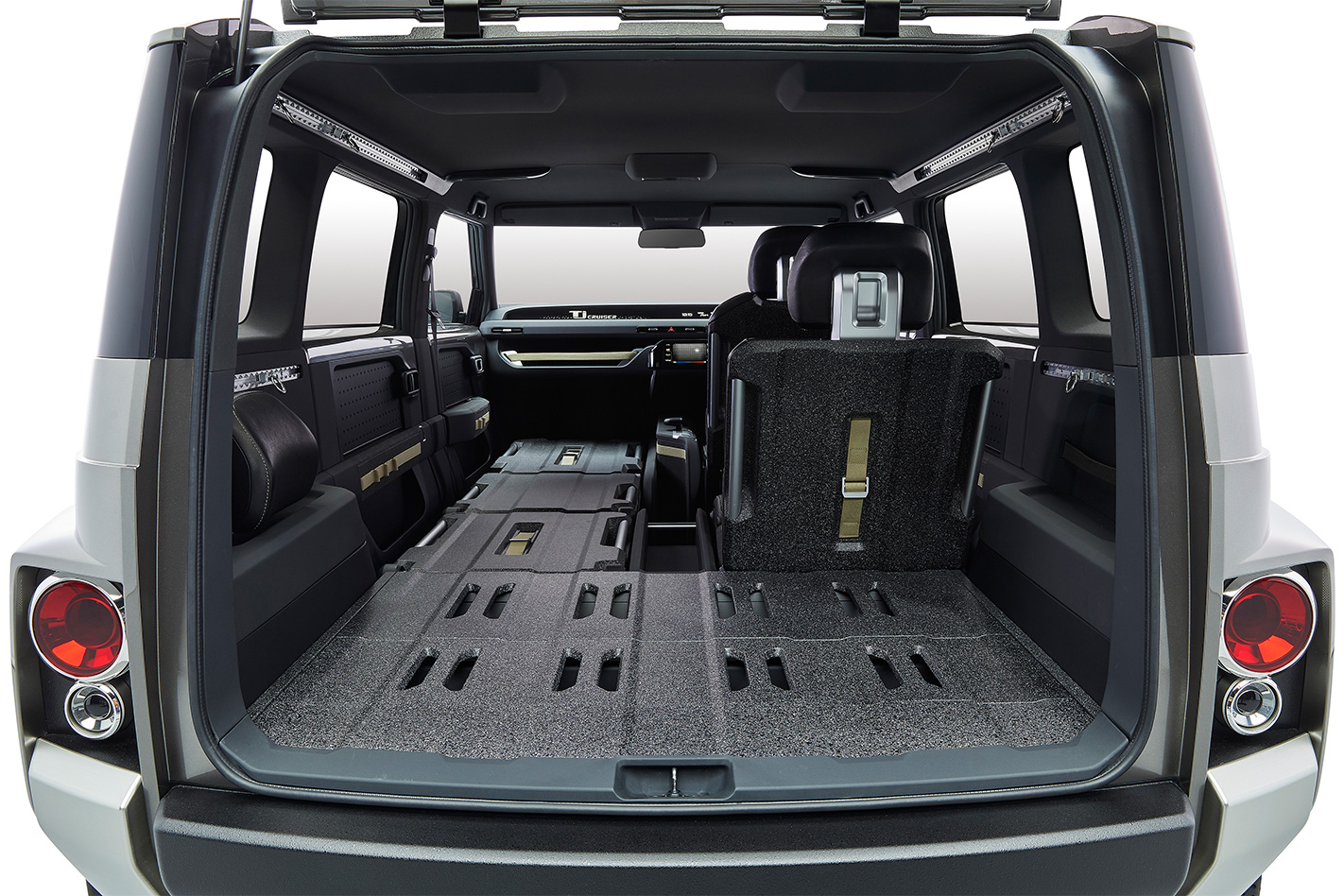 Toyota TJ Cruiser boot