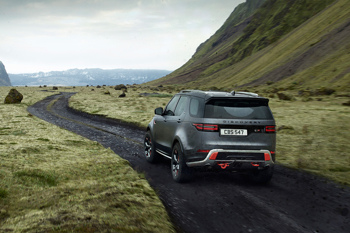 Land Rover Discovery SVX rear